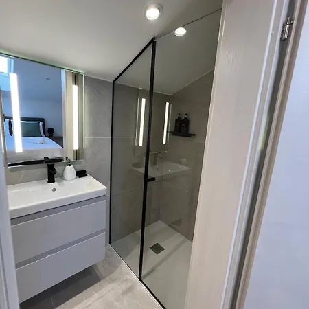 Apartman Mountain Escape With Sauna