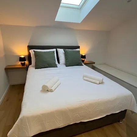 Apartman Mountain Escape With Sauna *